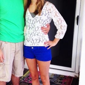 American Eagle lace shirt